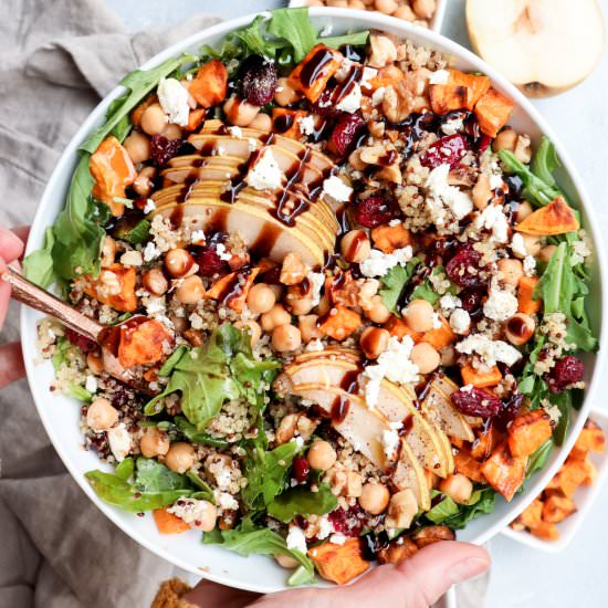 pear & quinoa autumn medley bowl