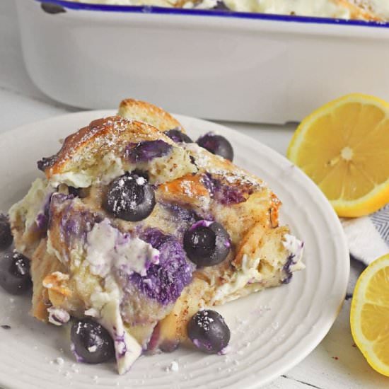 BLUEBERRY FRENCH TOAST BAKE