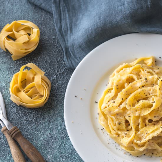 How To Make & Thicken Alfredo Sauce