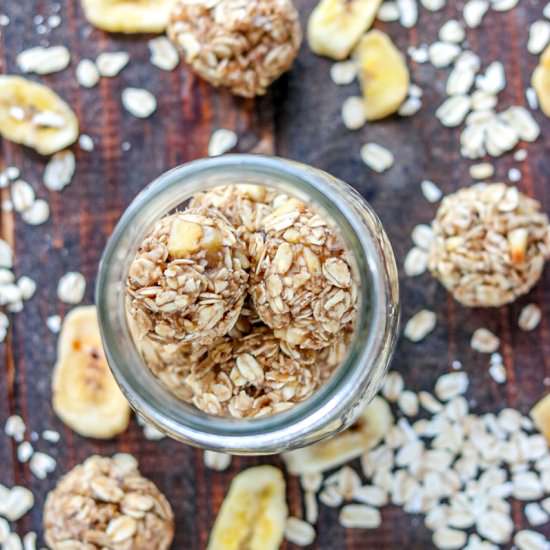 Banana Oatmeal Energy Balls