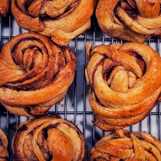 Cardamom Cinnamon Buns