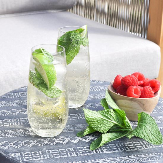 Hugo Cocktail