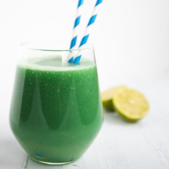 Green Spirulina Smoothie