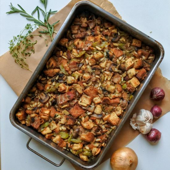 Bacon, Almond and Herb Stuffing