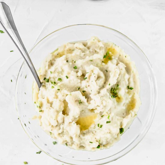 Garlic and Chive Mashed Cauliflower