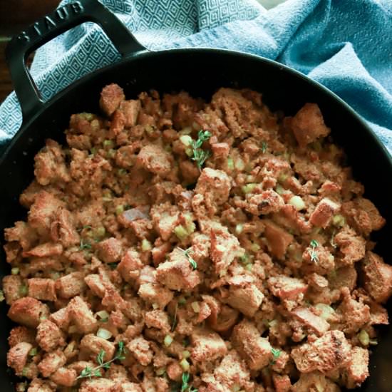 Super Easy Sausage Stuffing