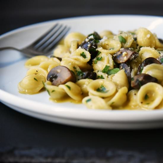 MUSHROOM CARBONARA