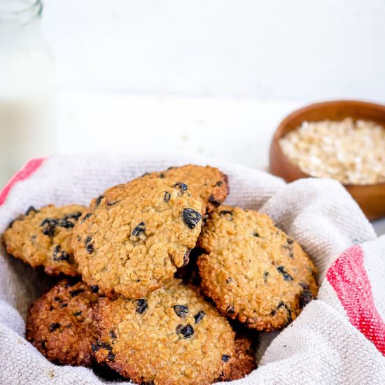 Oatmeal Raisin Cookies