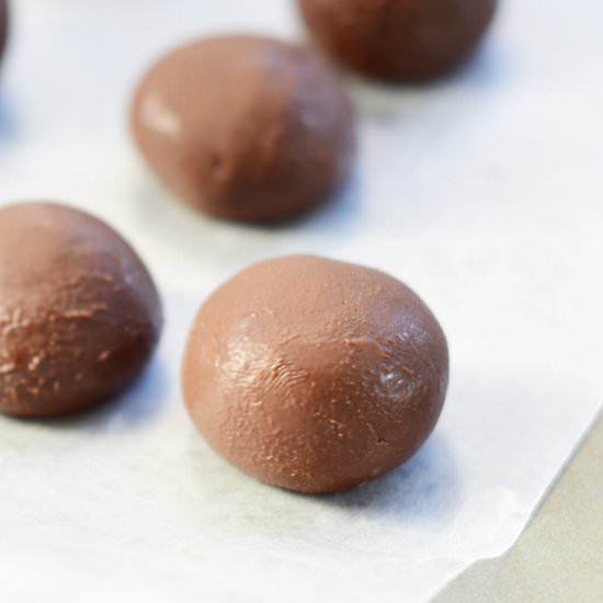 keto Fudge Balls