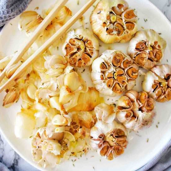 Whole Roasted Garlic