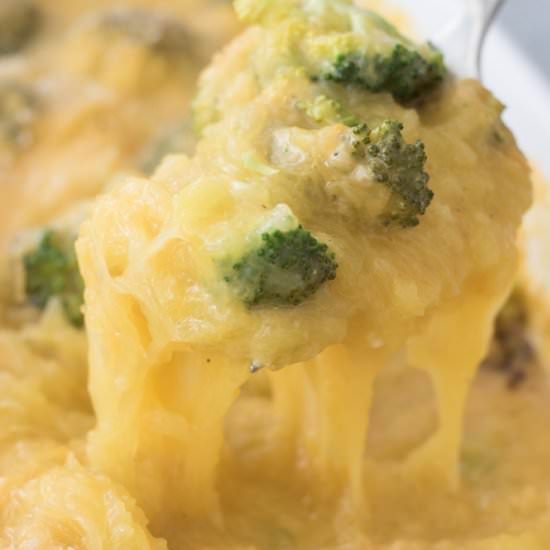 Vegan Baked Cheesy Spaghetti Squash