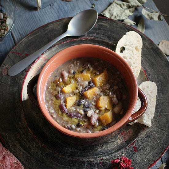 Khorasan wheat soup with pumpkin