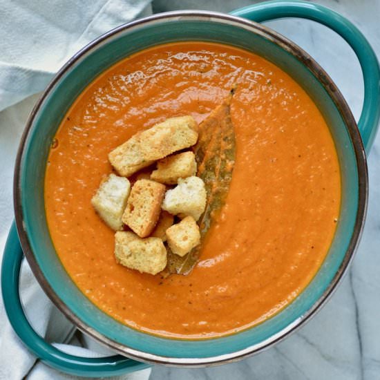 CREAMY TOMATO SOUP