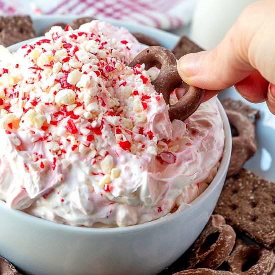 Peppermint Cheesecake Dip