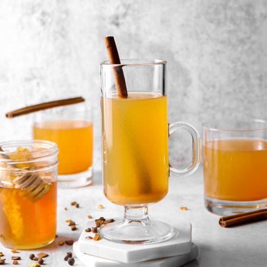 Homemade Spiced Apple Cider