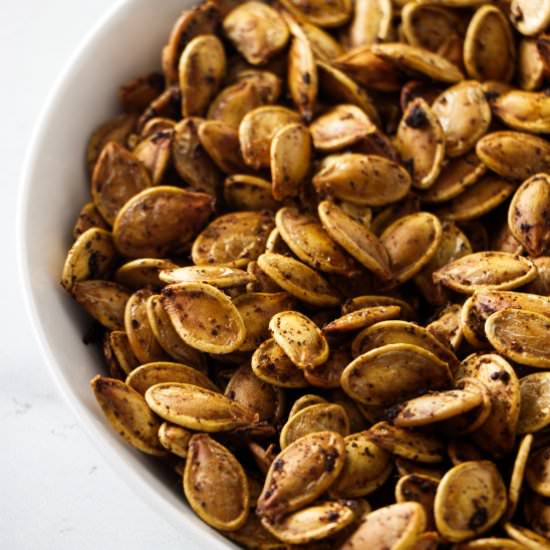 roasted pumpkin seeds