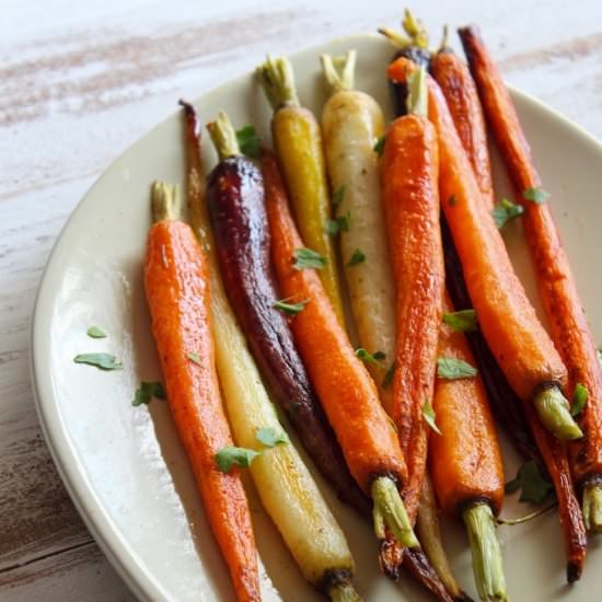 Simple Balsamic Roasted Carrots