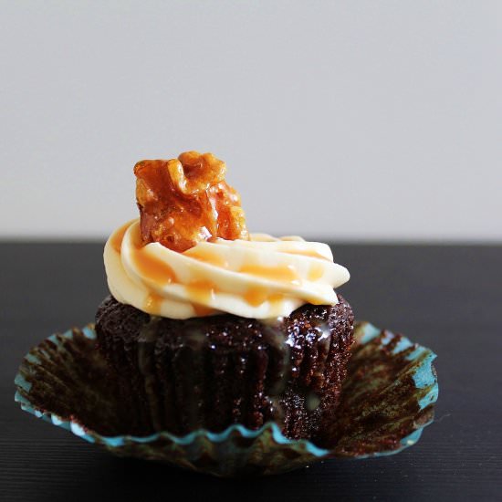 Sticky Gingerbread Cupcakes