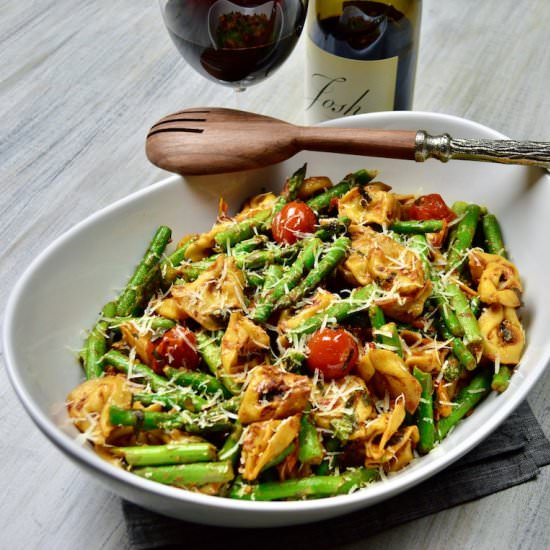 BASIL SUN DRIED TOMATO TORTELLINI