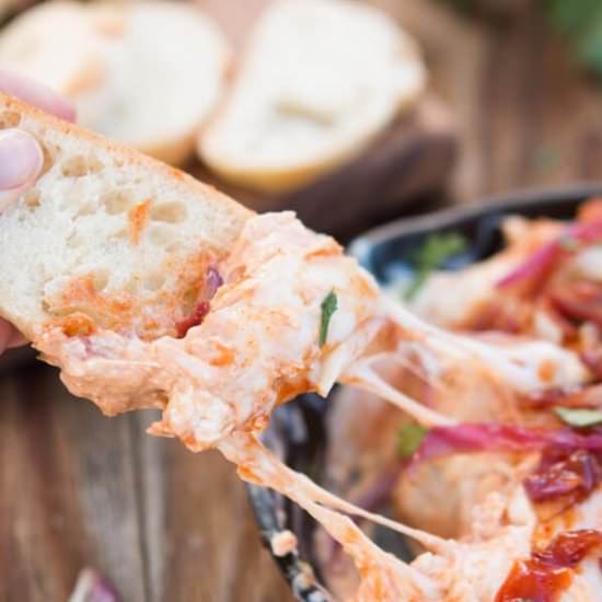 California Pizza BBQ Chicken Dip