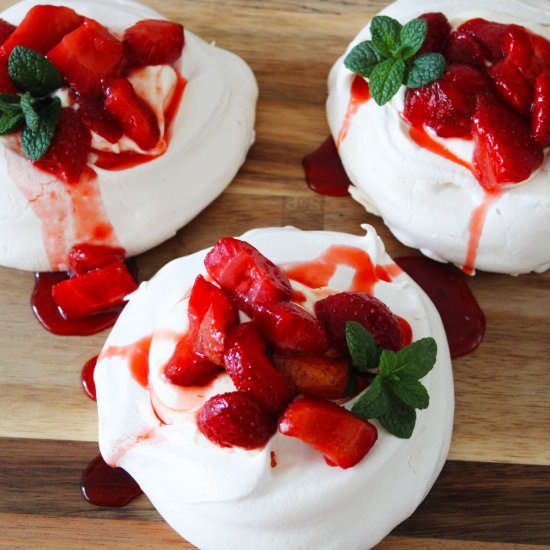 Individual Strawberry Meringues