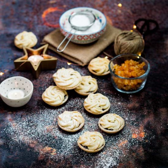 Viennese Whirl Mince Pies