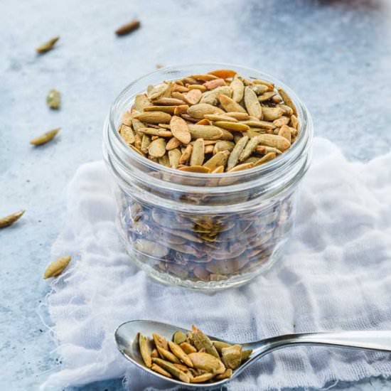 Toasted Garlicky Pumpkin Seeds