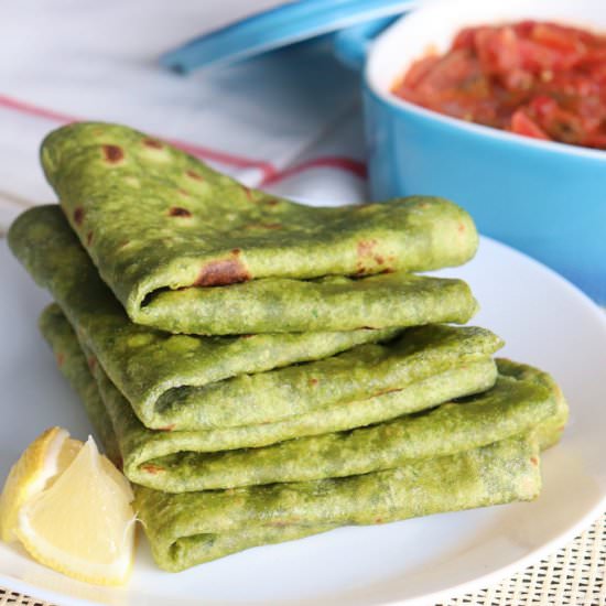 Palak Roti/ Spinach Chapathi