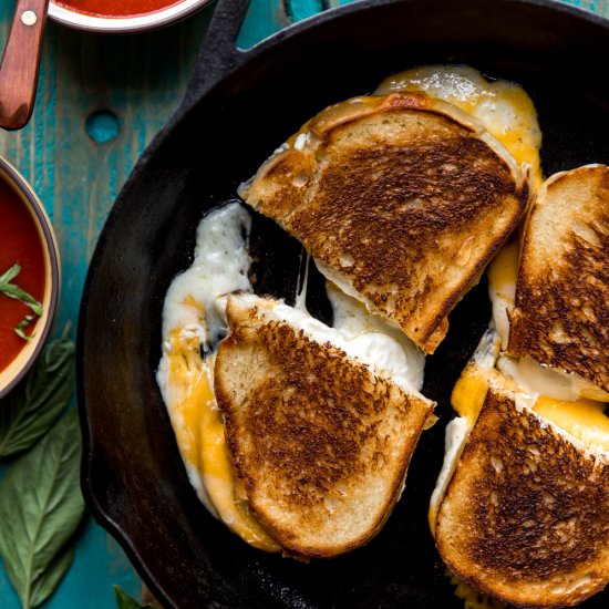 Ultimate Grilled Cheese Sandwich