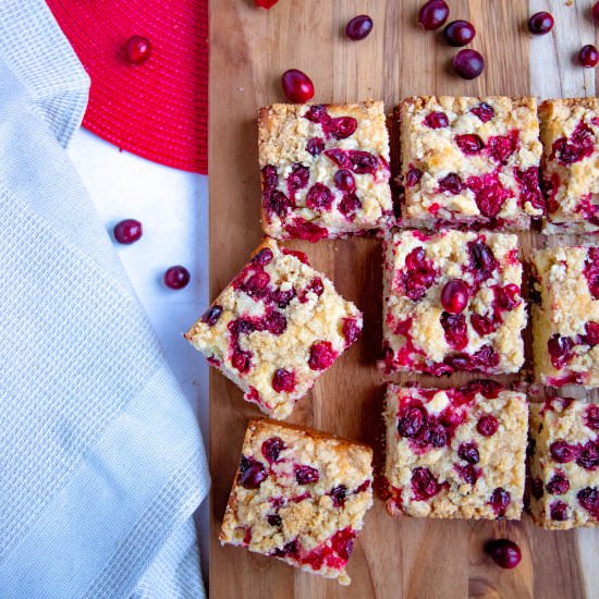 Cranberry Cake w/ Vanilla Streusel