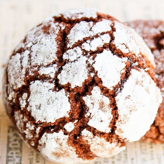 Chocolate Crinkle Cookies
