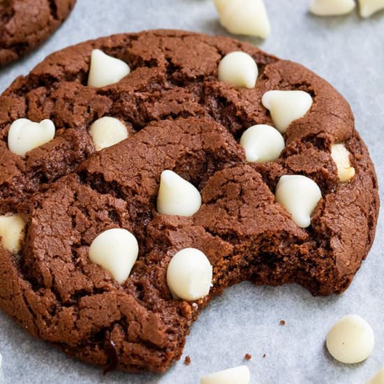 White Chocolate Chip Cookies