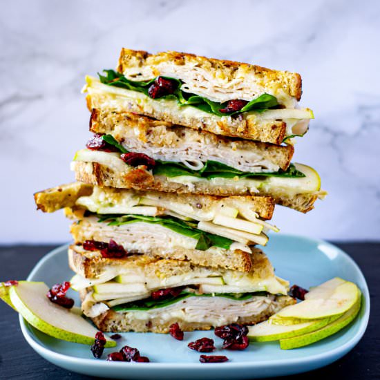 Brie, Pear, & Turkey Sandwiches