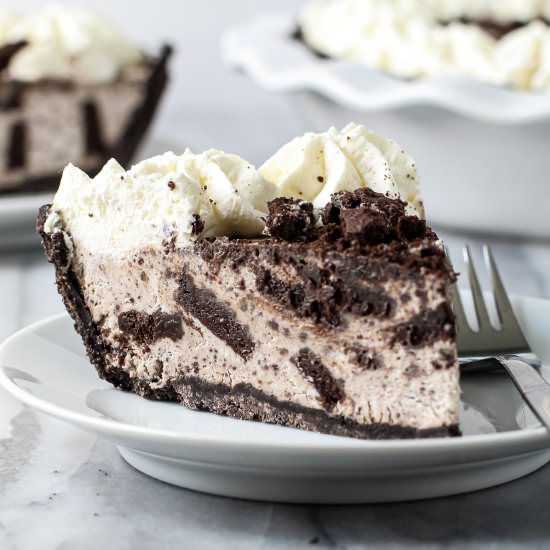 No Bake Oreo Cream Pie