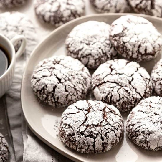 Chocolate Crinkle Cookies