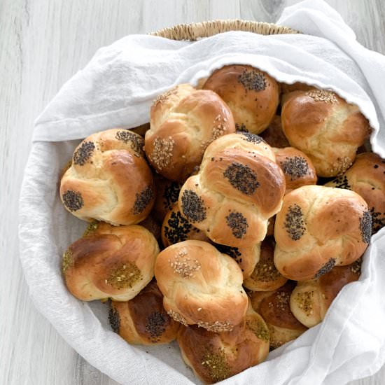 Challah Knots