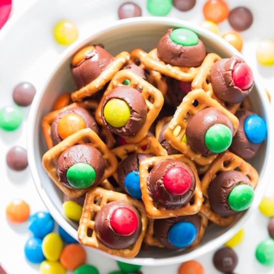 Pretzel Hershey Kisses