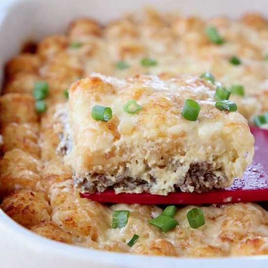 Tater Tot Breakfast Casserole