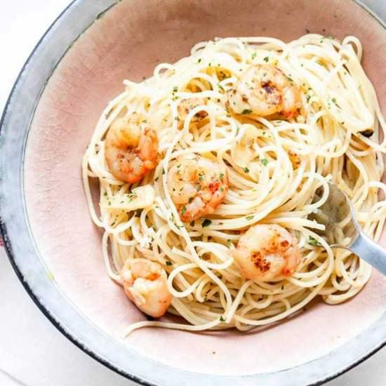 Garlic shrimp pasta