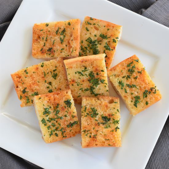 Vegan & Gluten-Free Garlic Bread