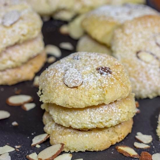 Italian Almond Cookies