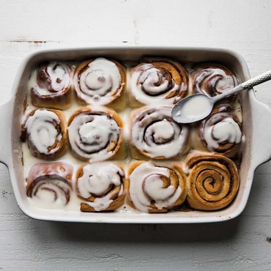 Overnight Cinnamon Rolls Recipe