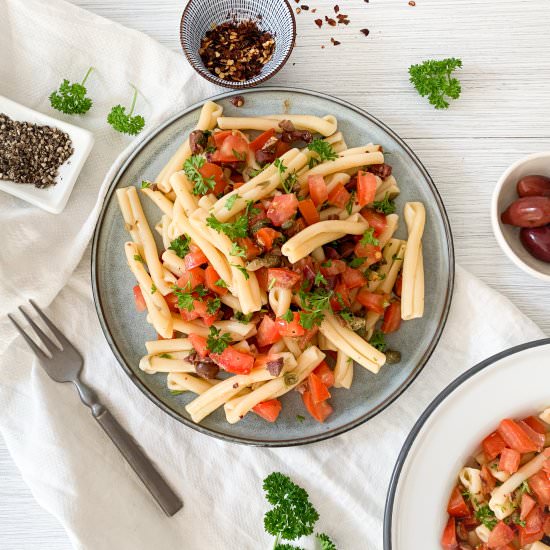 Puttanesca Pasta Salad