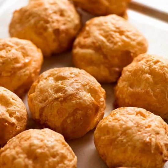 Gougeres – French Cheese Puffs