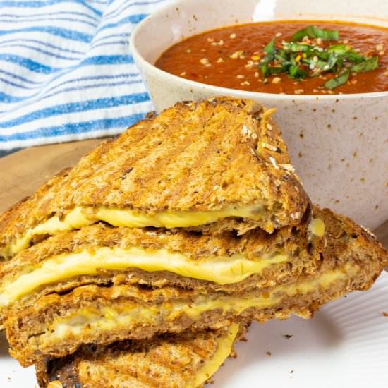 Vegan Grilled Cheese & Tomato Soup