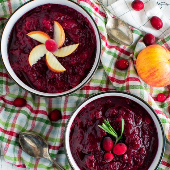 Cranberry Sauce with Apples
