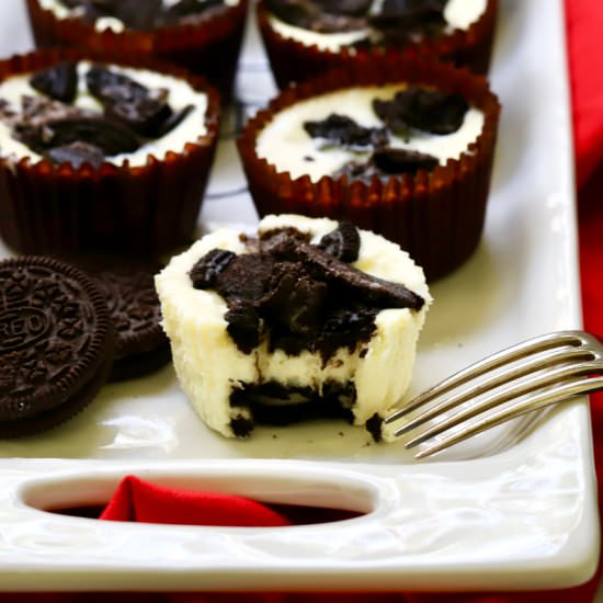 Mini Oreo Cheesecake Cupcakes