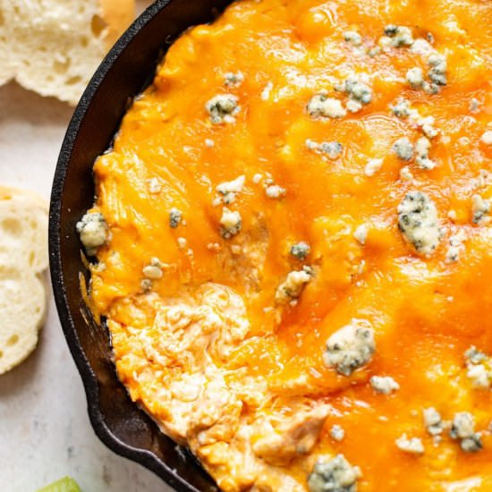 easy buffalo chicken dip