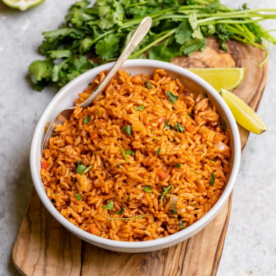 Easy Restaurant-Style Spanish Rice