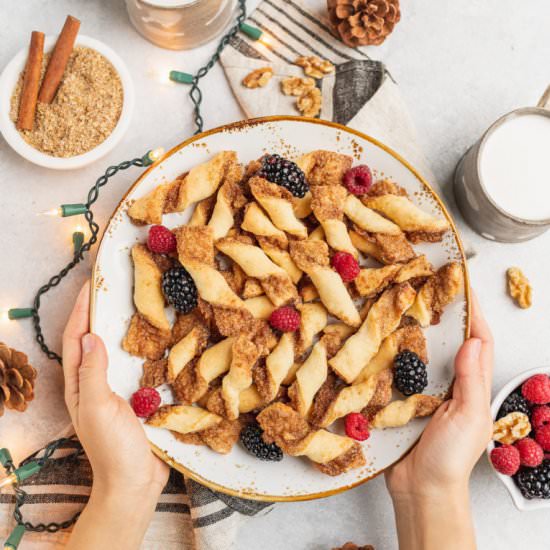 Cinnamon Twist Christmas Cookie